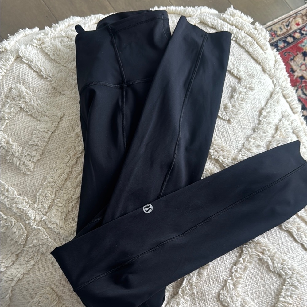 LULULEMON Black Women's Pants with side pocket- HIGH RISE